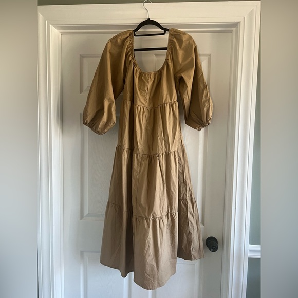 NWOT Elsie Dress, Khaki
Medium - Picture 3 of 5